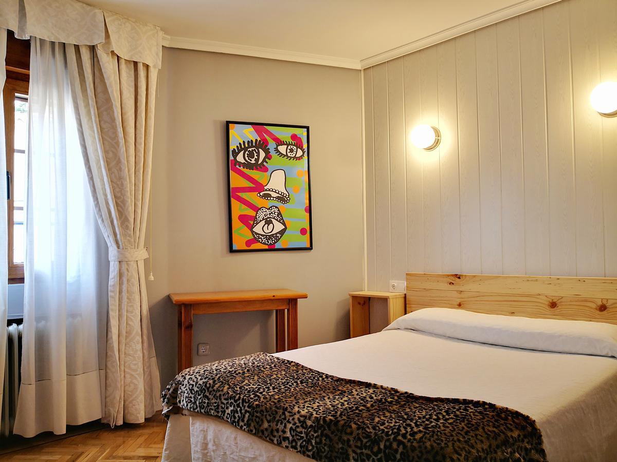 Hostal Alcantara Ávila Eksteriør billede